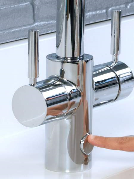 Gowan Home. ISE 4 In 1 U Spout Touch Control Tap Chrome Kit